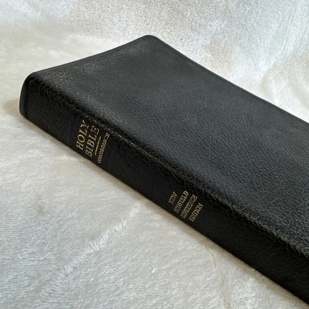 Holy Bible New Scofield Reference Ed KJV Genuine Cowhide Leather Oxford 1967 VTG